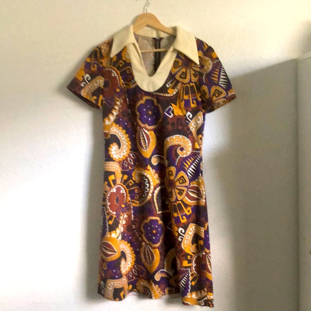 Medium Vintage 60s Handmade Hand-sewn Psychedelic Paisley Dress